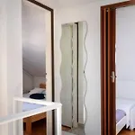 House With Pool-splitska